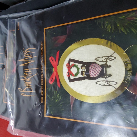 Bundle of two P Buckley Moss Christmas Ornaments kits - Picture 4 of 8